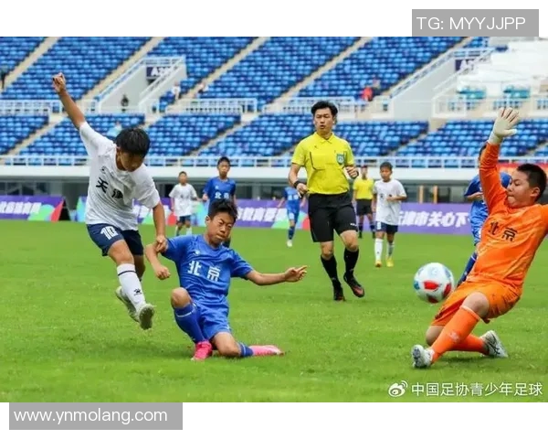 京津冀泰达迎战华夏球队全力争胜展现足球魅力与激情